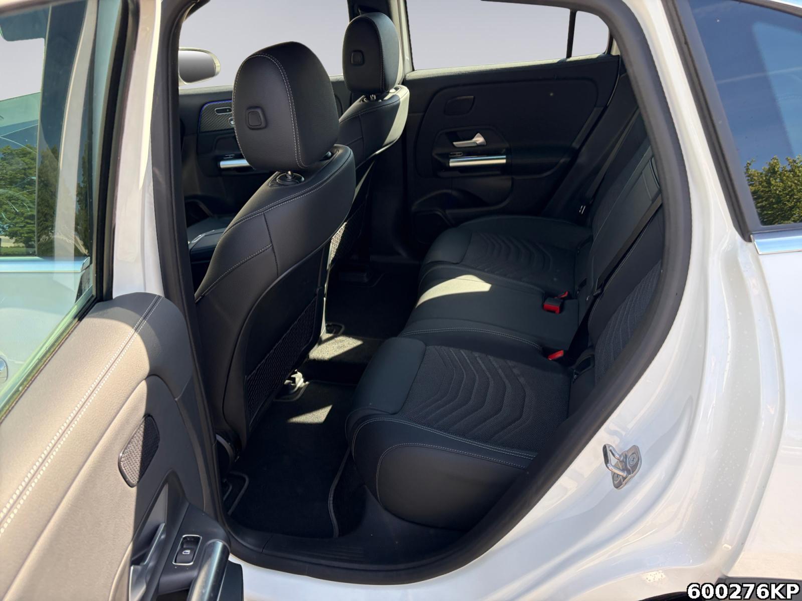 Fahrzeugabbildung Mercedes-Benz EQA 4M Progressive Keyless 360° Memory Totw.