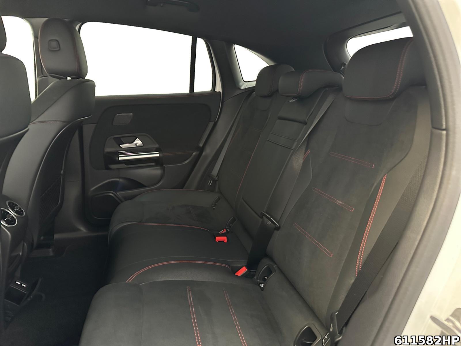 Fahrzeugabbildung Mercedes-Benz EQA 4M AMG Night Keyless Carplay Totw. 20