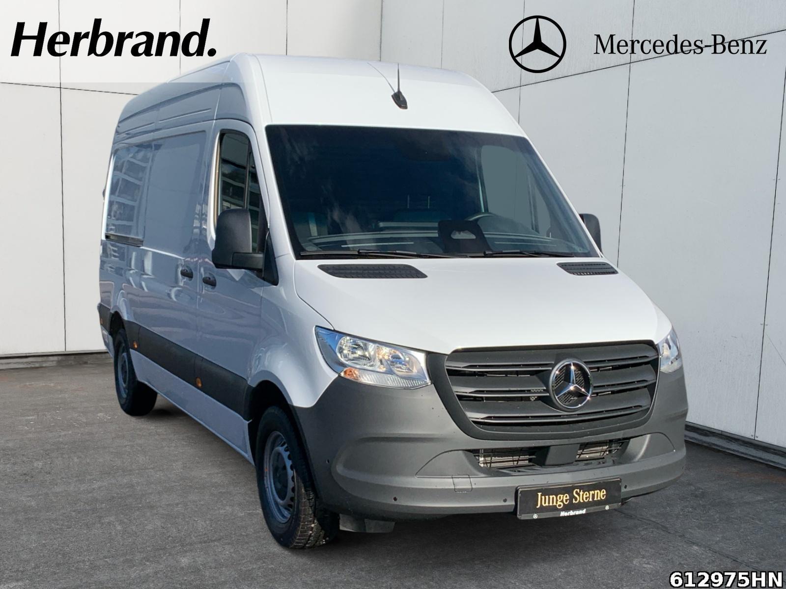 Fahrzeugabbildung Mercedes-Benz Sprinter 315 PRO L2H2 *SCHIEBETÜR LI+RE*AHK 3,5*