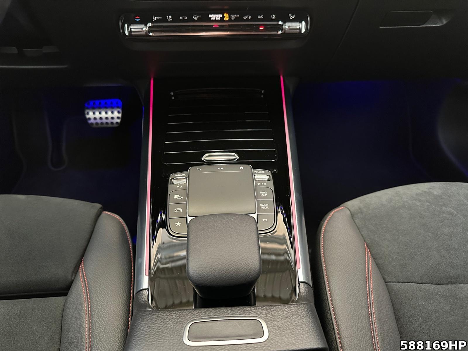Fahrzeugabbildung Mercedes-Benz EQA AMG *Distronic Kamera Ambiente el. Heckk