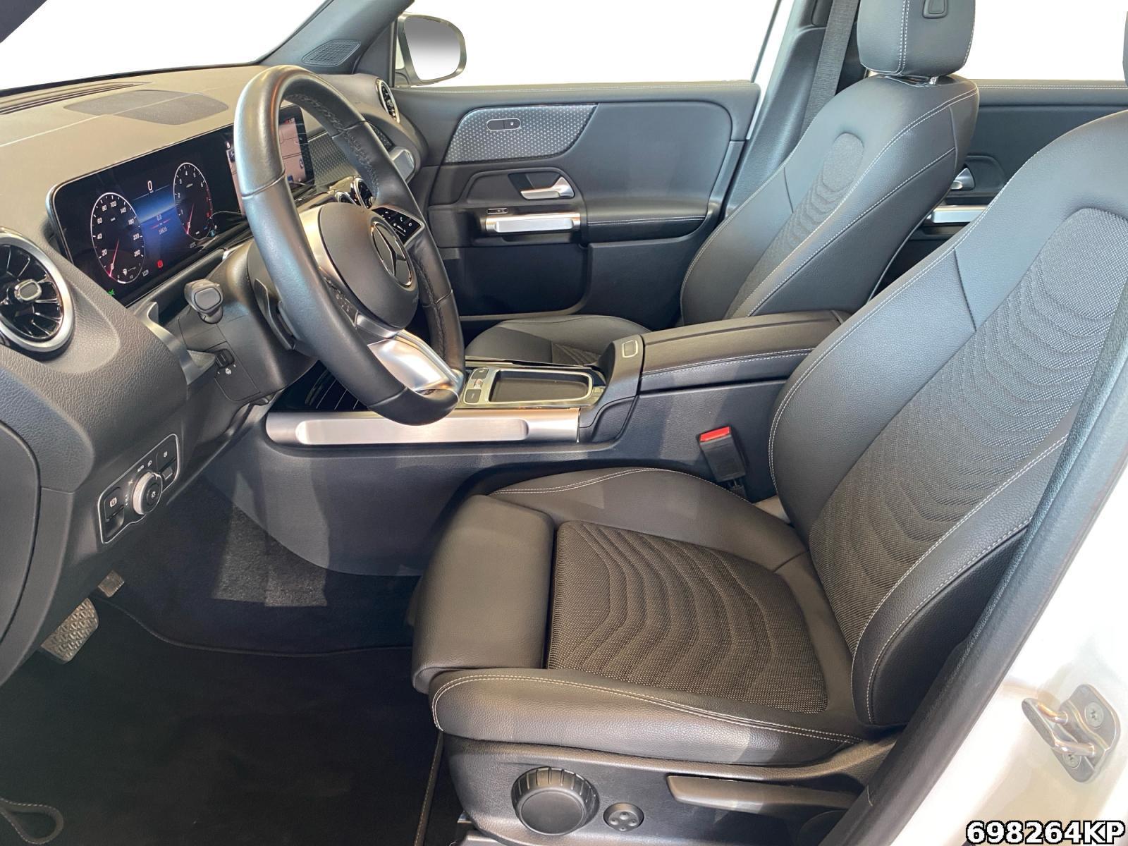 Fahrzeugabbildung Mercedes-Benz GLB 180 Progressive AHK Lenkradhzg Easypack