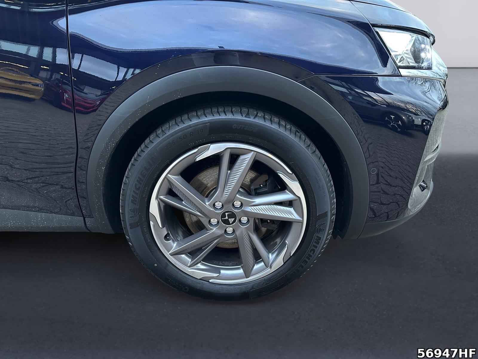 Fahrzeugabbildung DS Automobiles DS7 Crossback Rivoli