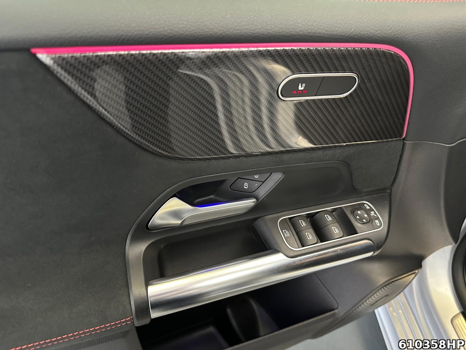 Fahrzeugabbildung Mercedes-Benz B 200 AMG Line Rückfahrkamera CarPlay Multibeam