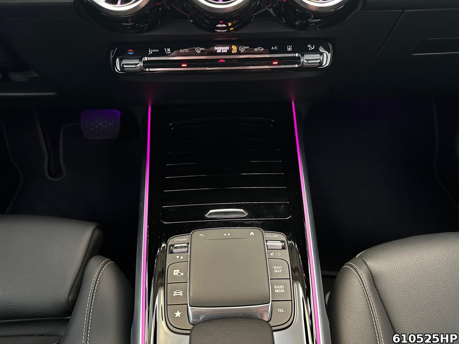 Fahrzeugabbildung Mercedes-Benz EQB Progressive Kamera Totwinkel Assi. HUD