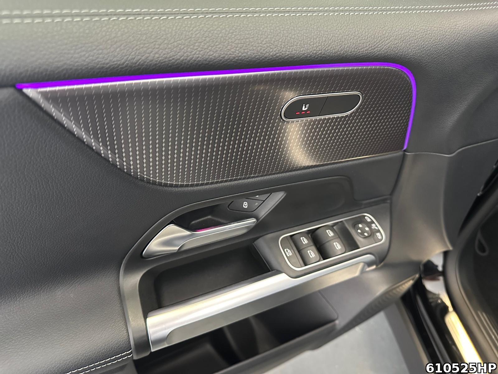 Fahrzeugabbildung Mercedes-Benz EQB Progressive Kamera Totwinkel Assi. HUD