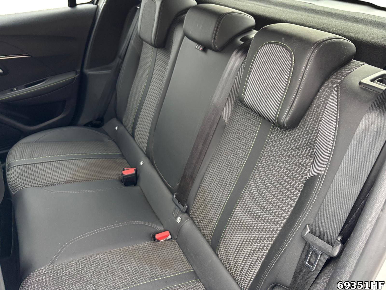 Fahrzeugabbildung Peugeot 208