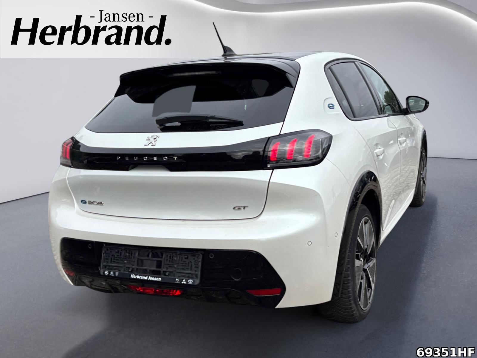 Fahrzeugabbildung Peugeot 208