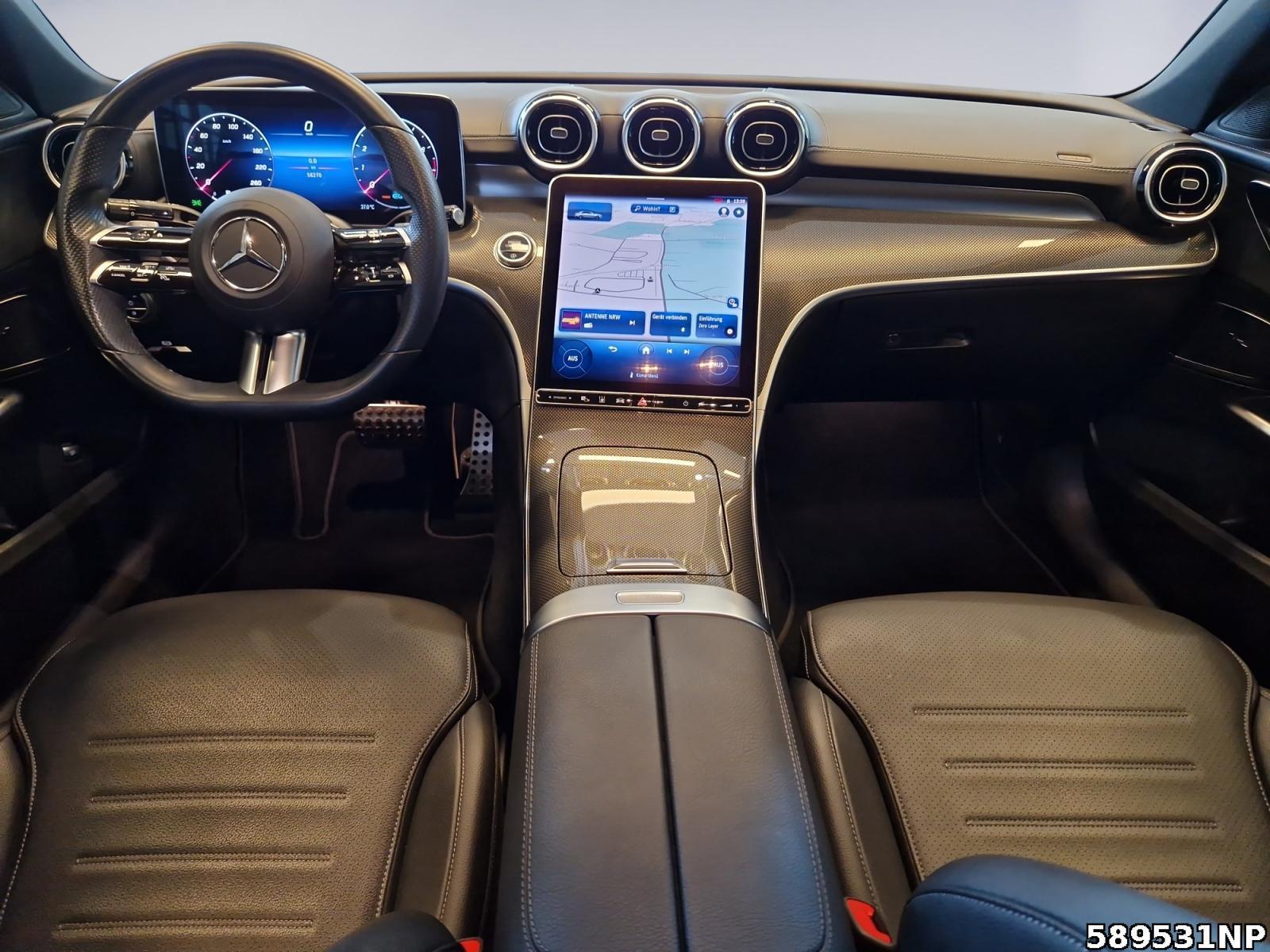Fahrzeugabbildung Mercedes-Benz C 200 AMG AHK Sitzklima Distronic Standheizung