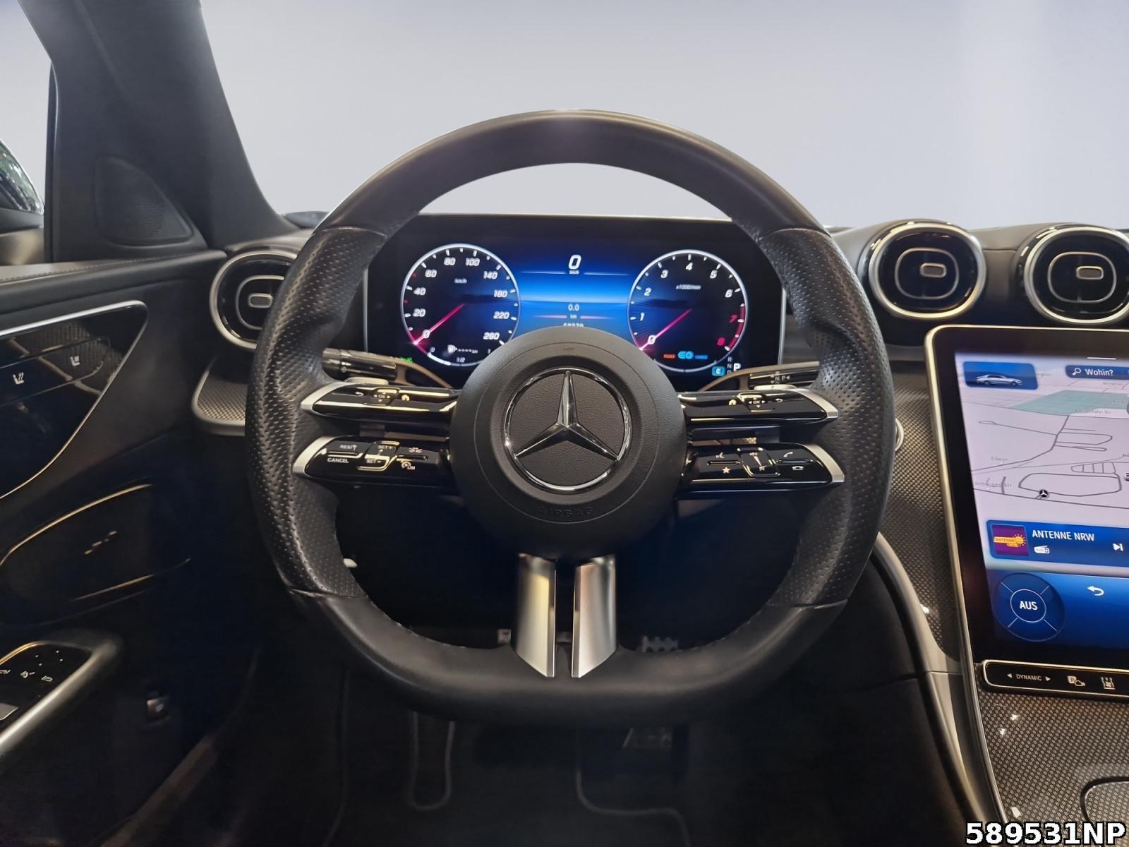 Fahrzeugabbildung Mercedes-Benz C 200 AMG AHK Sitzklima Distronic Standheizung