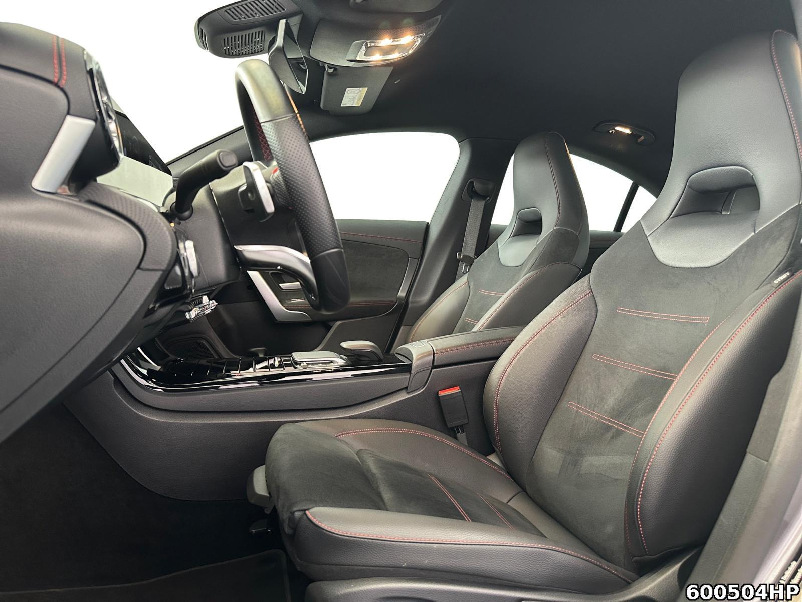 Fahrzeugabbildung Mercedes-Benz CLA 200 AMG