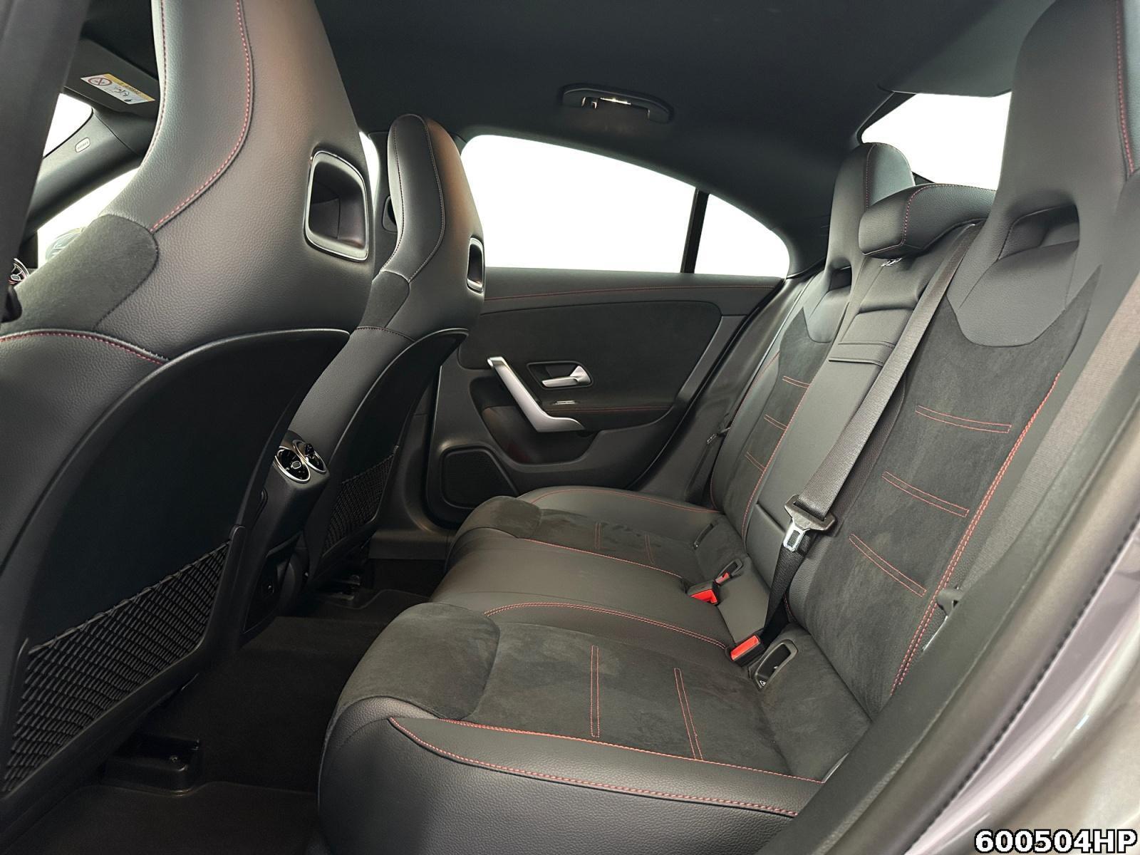 Fahrzeugabbildung Mercedes-Benz CLA 200 AMG