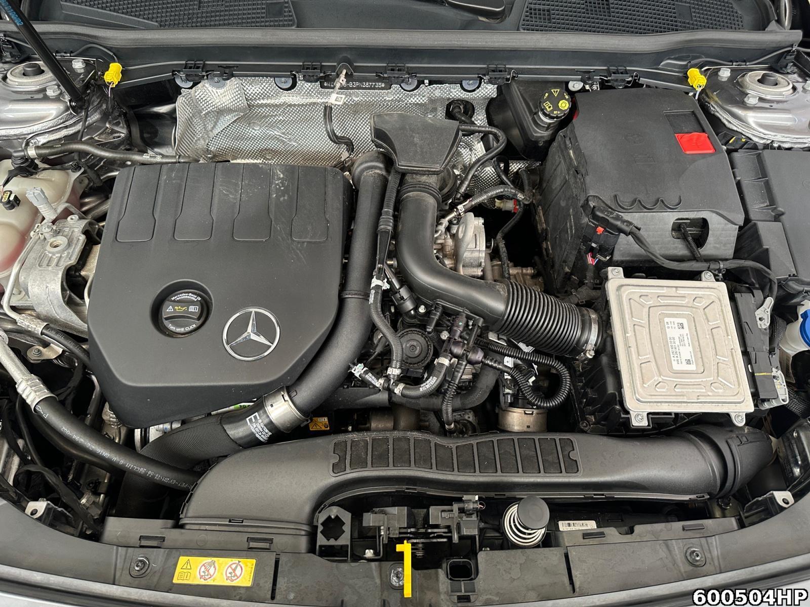 Fahrzeugabbildung Mercedes-Benz CLA 200 AMG