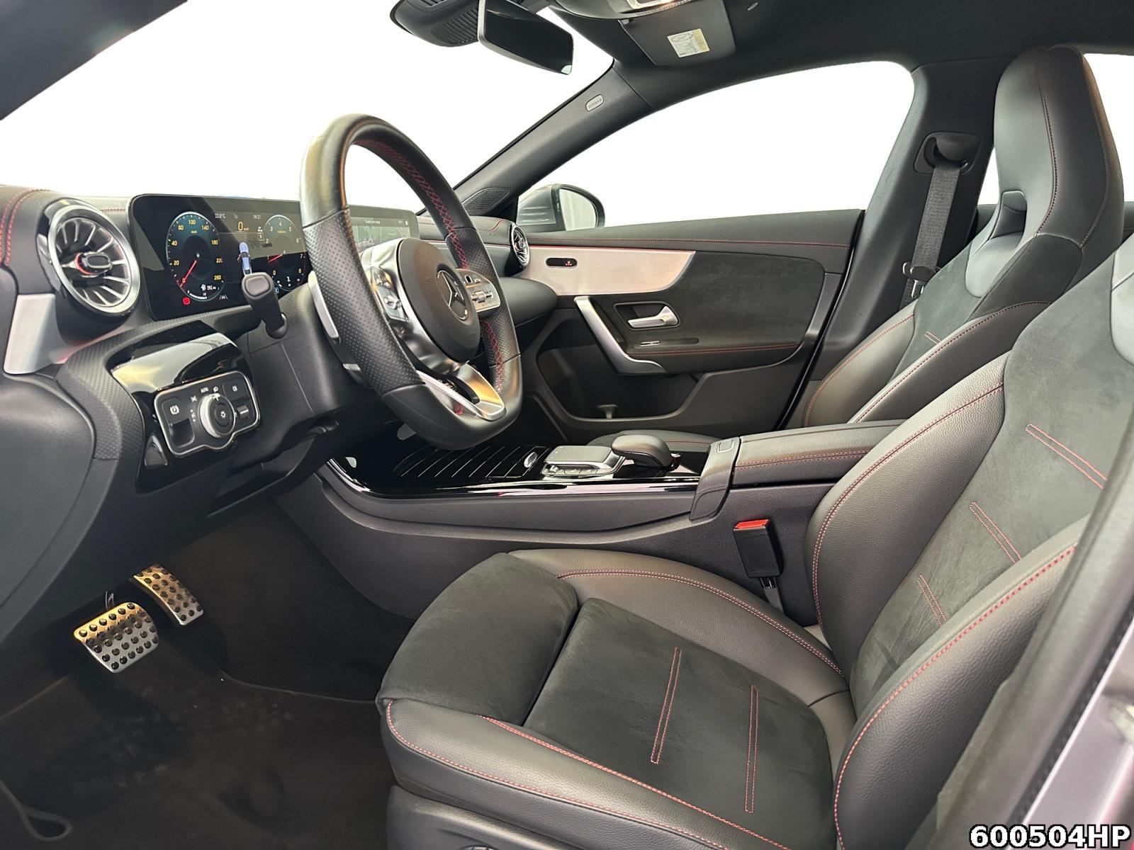 Fahrzeugabbildung Mercedes-Benz CLA 200 AMG