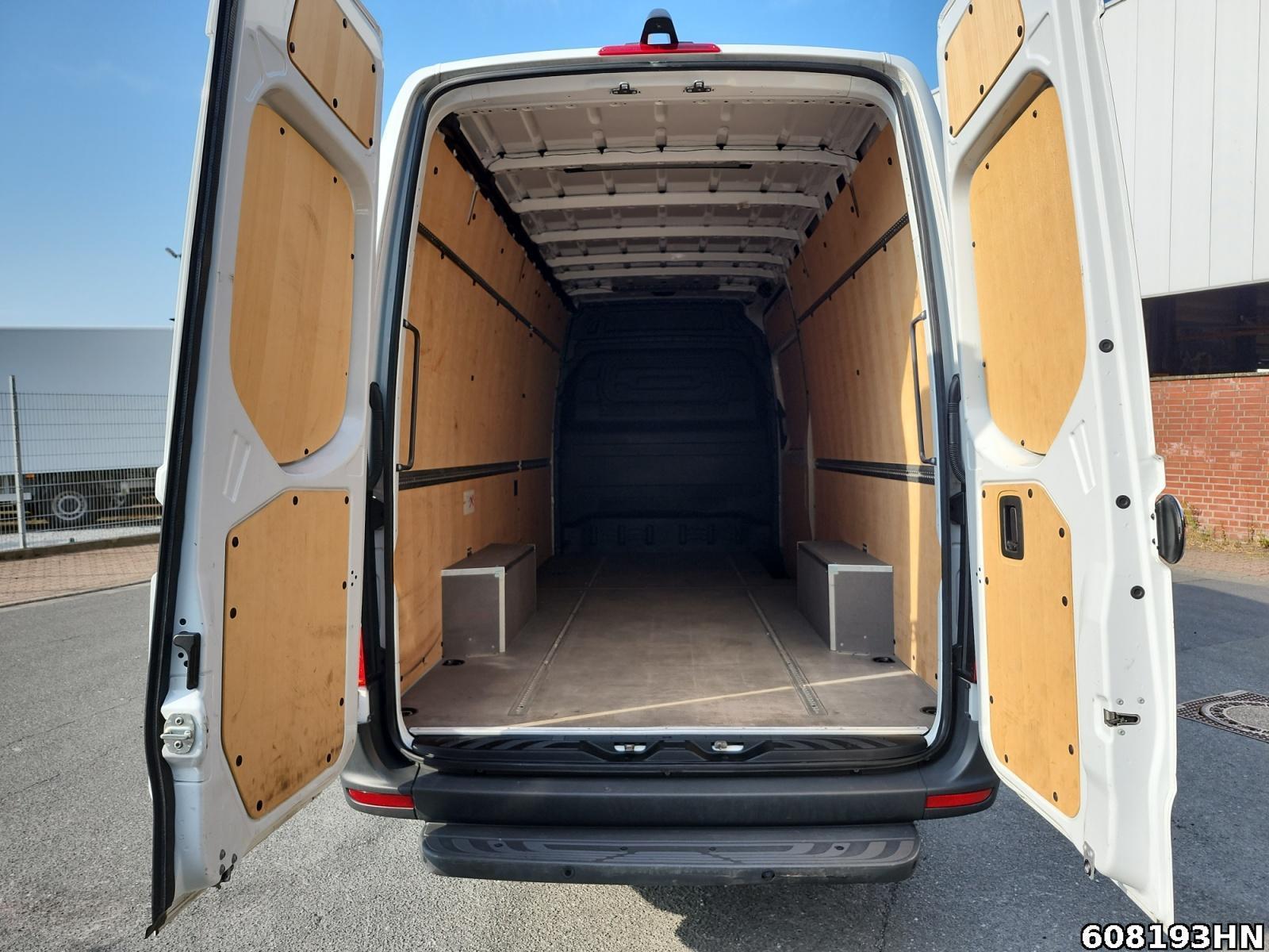 Fahrzeugabbildung Mercedes-Benz Sprinter 317 CDI