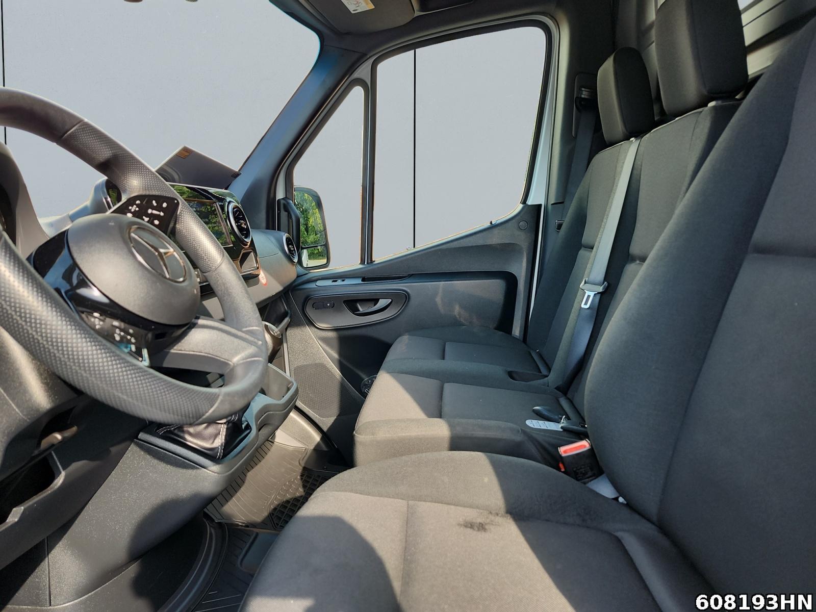 Fahrzeugabbildung Mercedes-Benz Sprinter 317 CDI