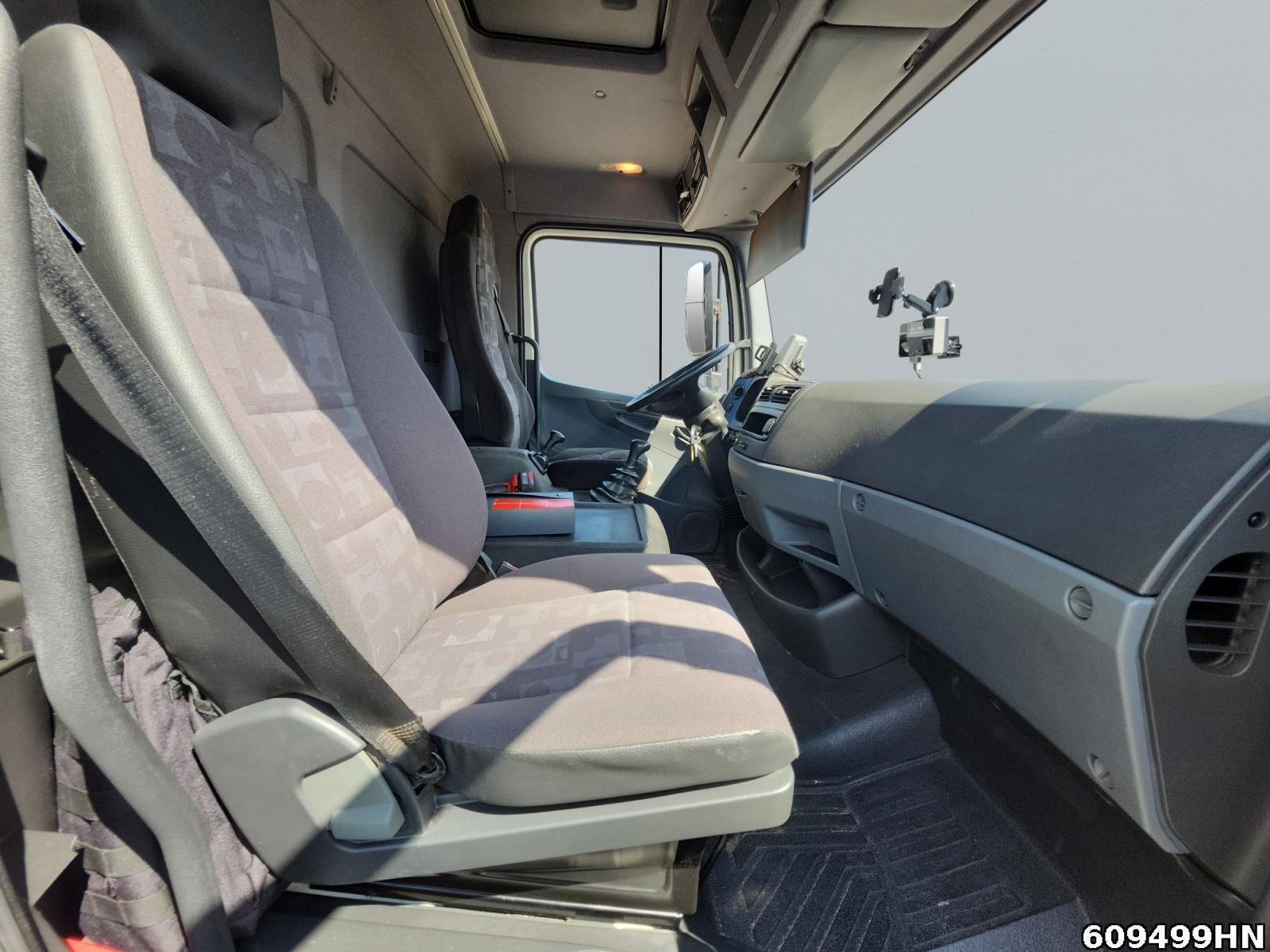 Fahrzeugabbildung Mercedes-Benz ATEGO 816 Koffer/LBW*7m* Tüv 12/26