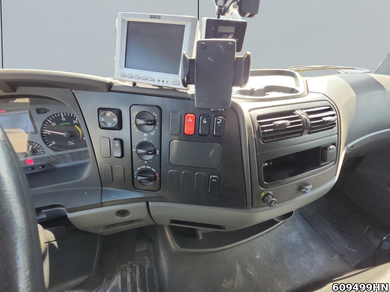 Fahrzeugabbildung Mercedes-Benz ATEGO 816 Koffer/LBW*7m* Tüv 12/26