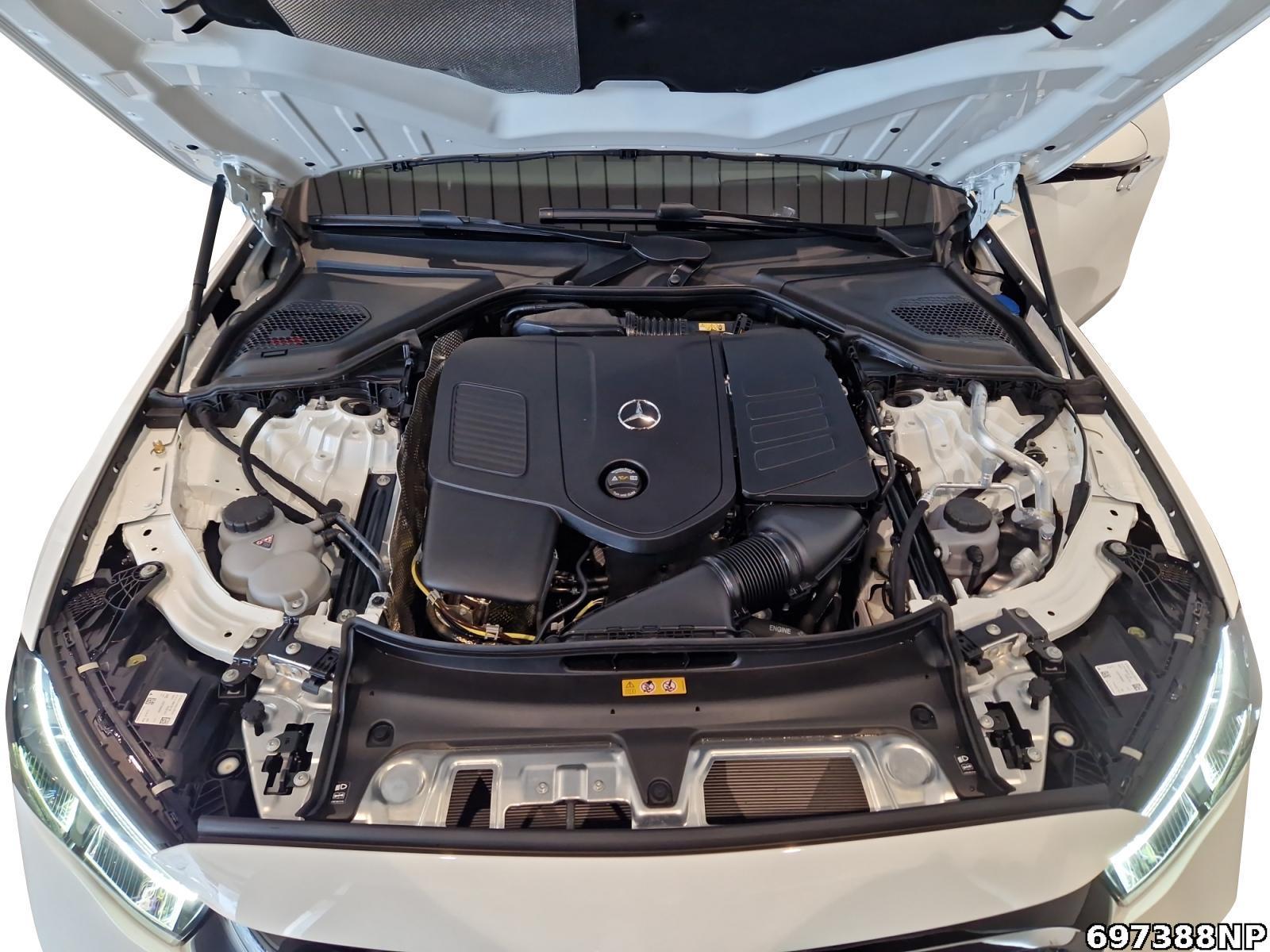 Fahrzeugabbildung Mercedes-Benz E 200 T Avantgarde Pano Head-Up AHK Navi Keyles