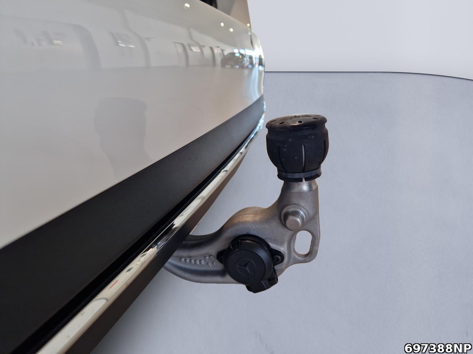 Fahrzeugabbildung Mercedes-Benz E 200 T Avantgarde Pano Head-Up AHK Navi Keyles