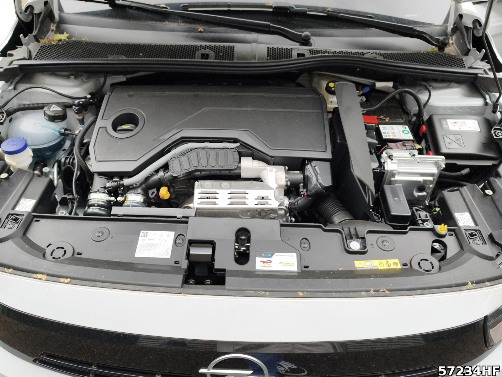 Fahrzeugabbildung Opel Corsa Edition Hybrid 110 PS AT*PDC*SHZ*LED