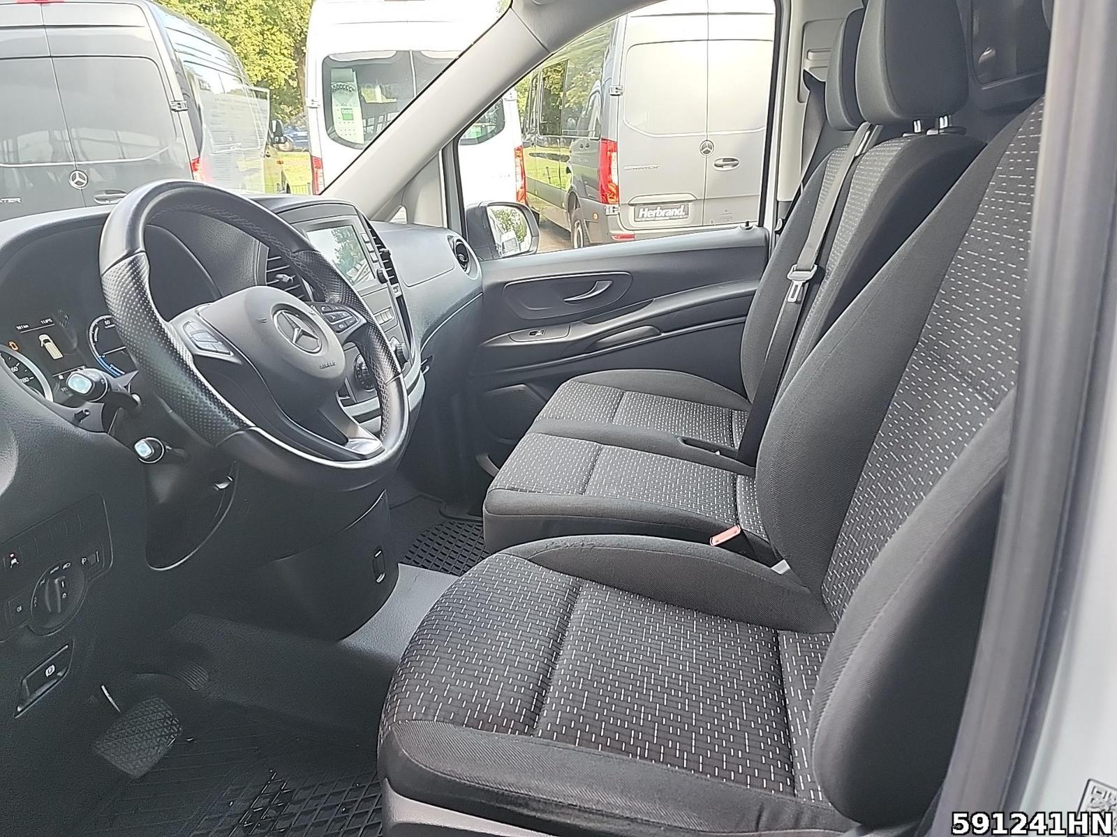 Fahrzeugabbildung Mercedes-Benz eVito 112 Kasten Lang