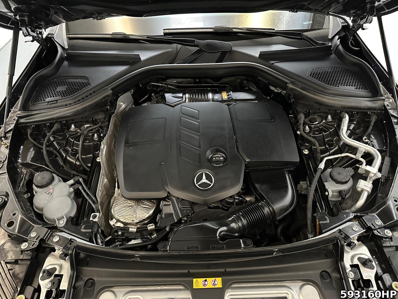 Fahrzeugabbildung Mercedes-Benz GLC 220 d 4M AMG AHK Ambiente Kamera Memory LED