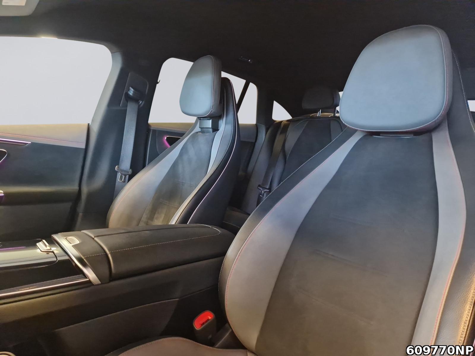 Fahrzeugabbildung Mercedes-Benz EQE AMG Night AHK Memory CarPlay Keyless 19