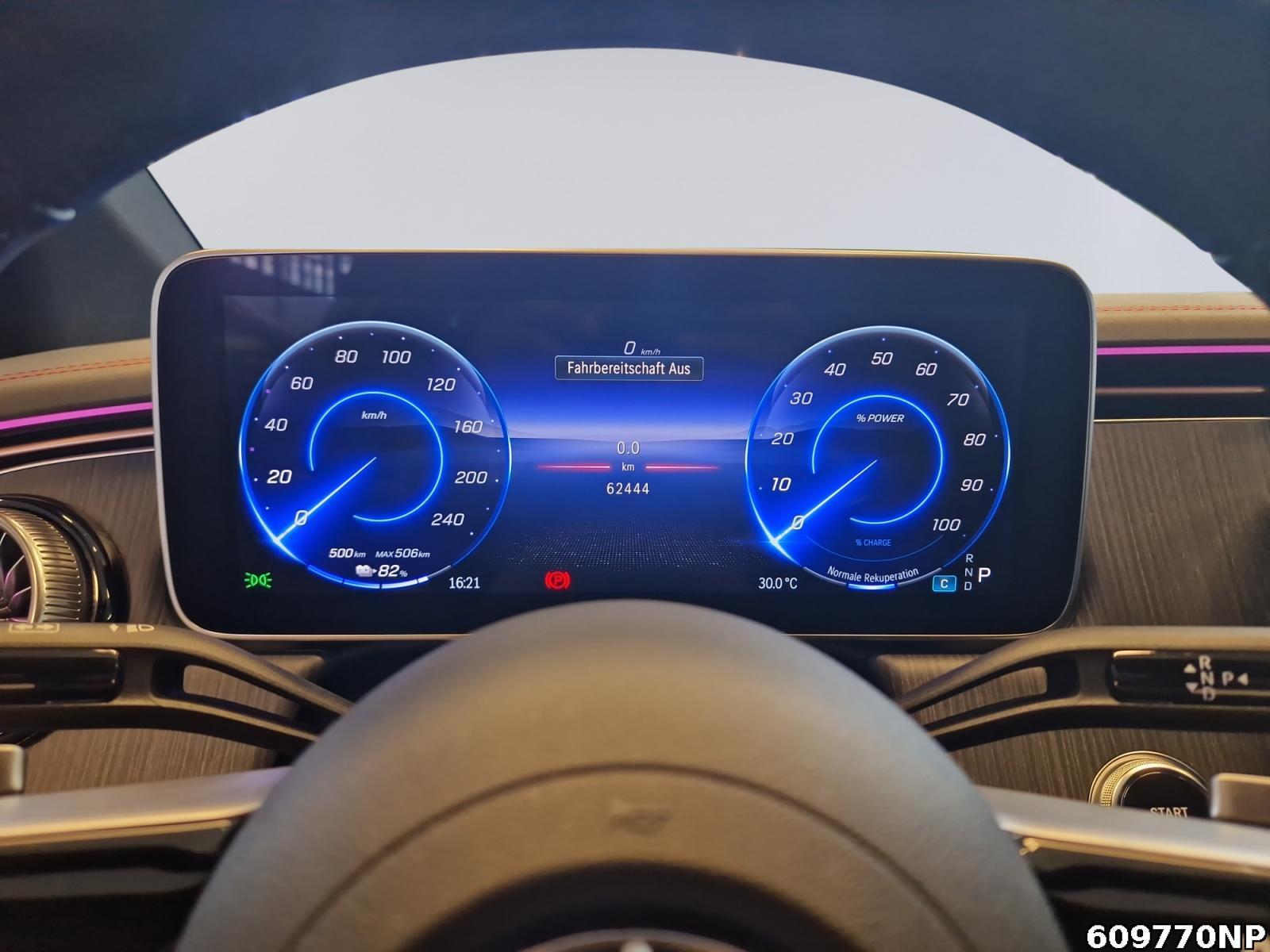 Fahrzeugabbildung Mercedes-Benz EQE AMG Night AHK Memory CarPlay Keyless 19