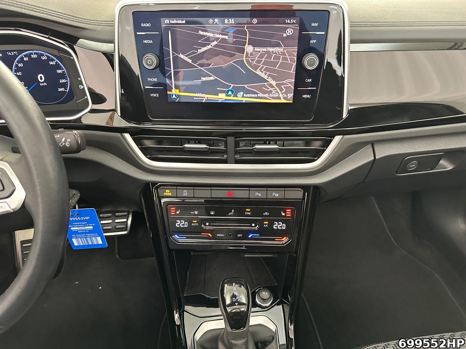 Fahrzeugabbildung Volkswagen T-Roc Cabriolet 1.5 TSI R-Line Rückfahrkam. 19
