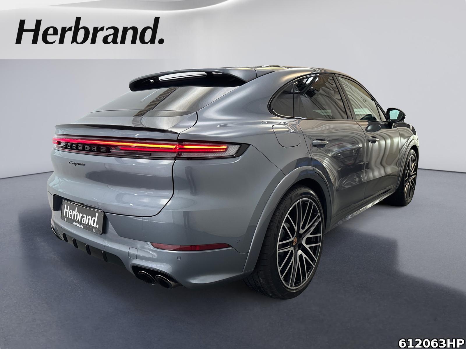 Fahrzeugabbildung Porsche Cayenne Coupé Black Edition HUD Standheizung 21