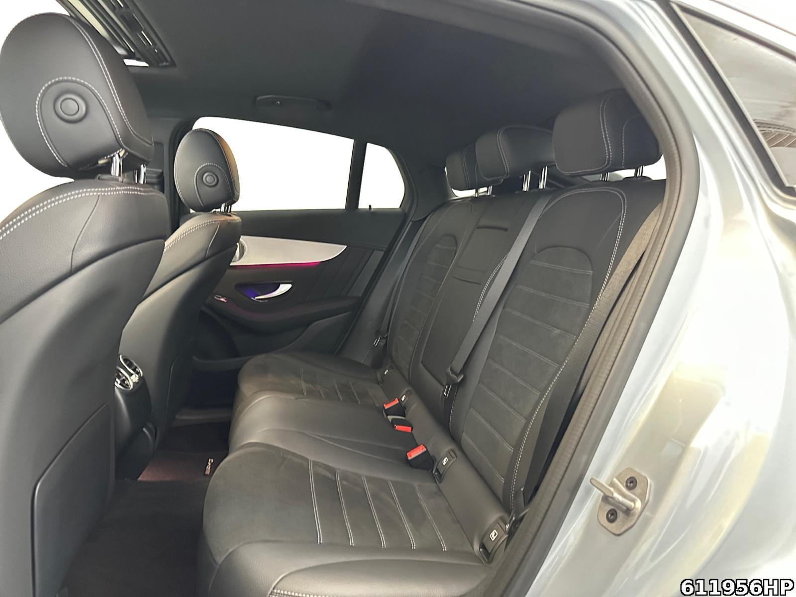 Fahrzeugabbildung Mercedes-Benz GLC 300 d 4M Coupé AMG AHK Schiebedach Burmester