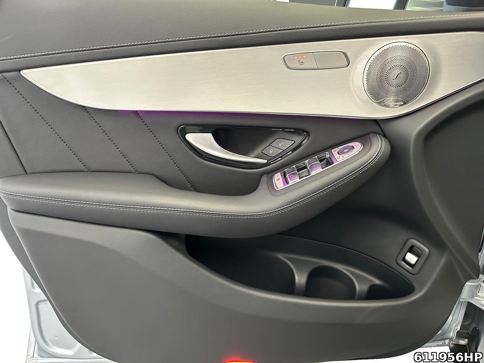 Fahrzeugabbildung Mercedes-Benz GLC 300 d 4M Coupé AMG AHK Schiebedach Burmester