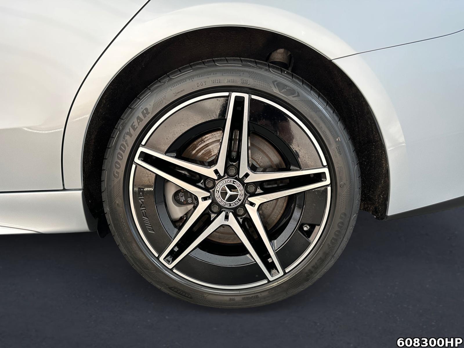 Fahrzeugabbildung Mercedes-Benz C 300 T e AMG Line Panorama DISTRONIC AHK Night