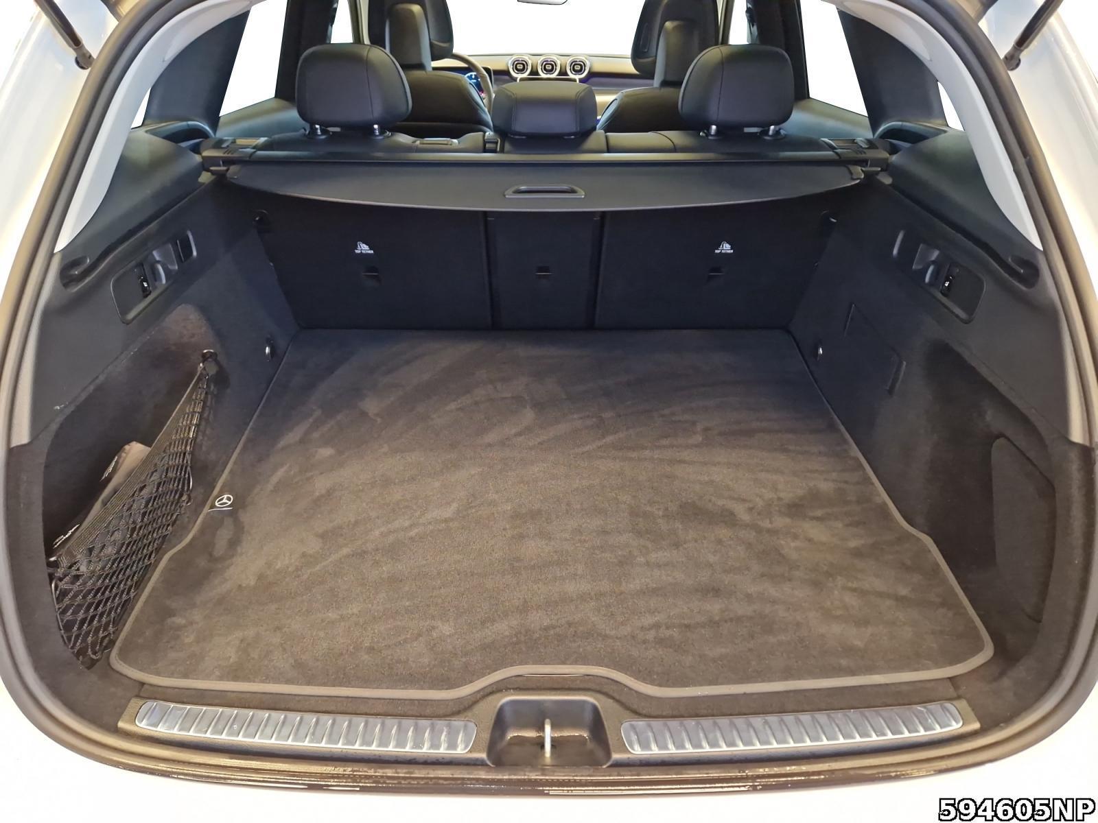 Fahrzeugabbildung Mercedes-Benz GLC 220 d 4M Avantgarde Pano AHK LED Memory18LM