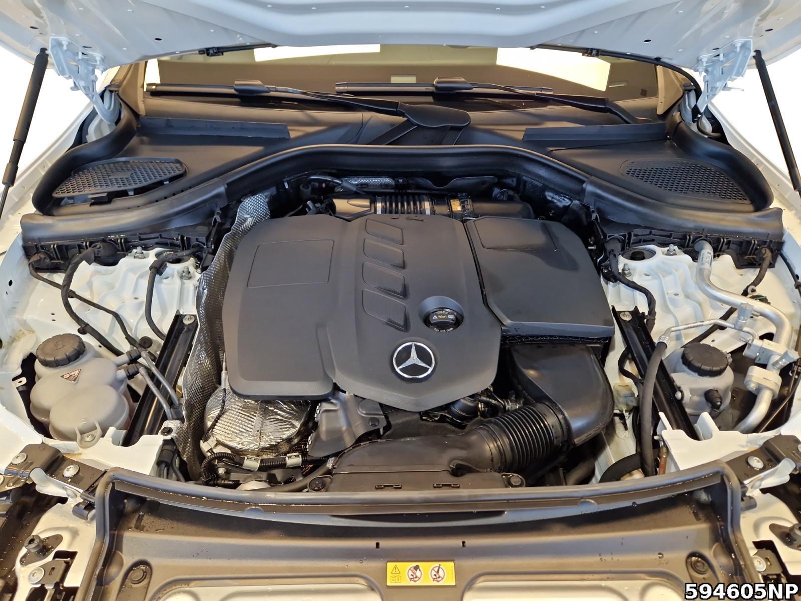 Fahrzeugabbildung Mercedes-Benz GLC 220 d 4M Avantgarde Pano AHK LED Memory18LM