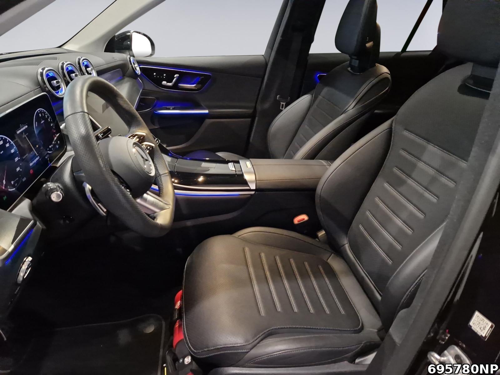 Fahrzeugabbildung Mercedes-Benz GLC 300 de 4M AMG Pano AHK 360° Memory CarPlay