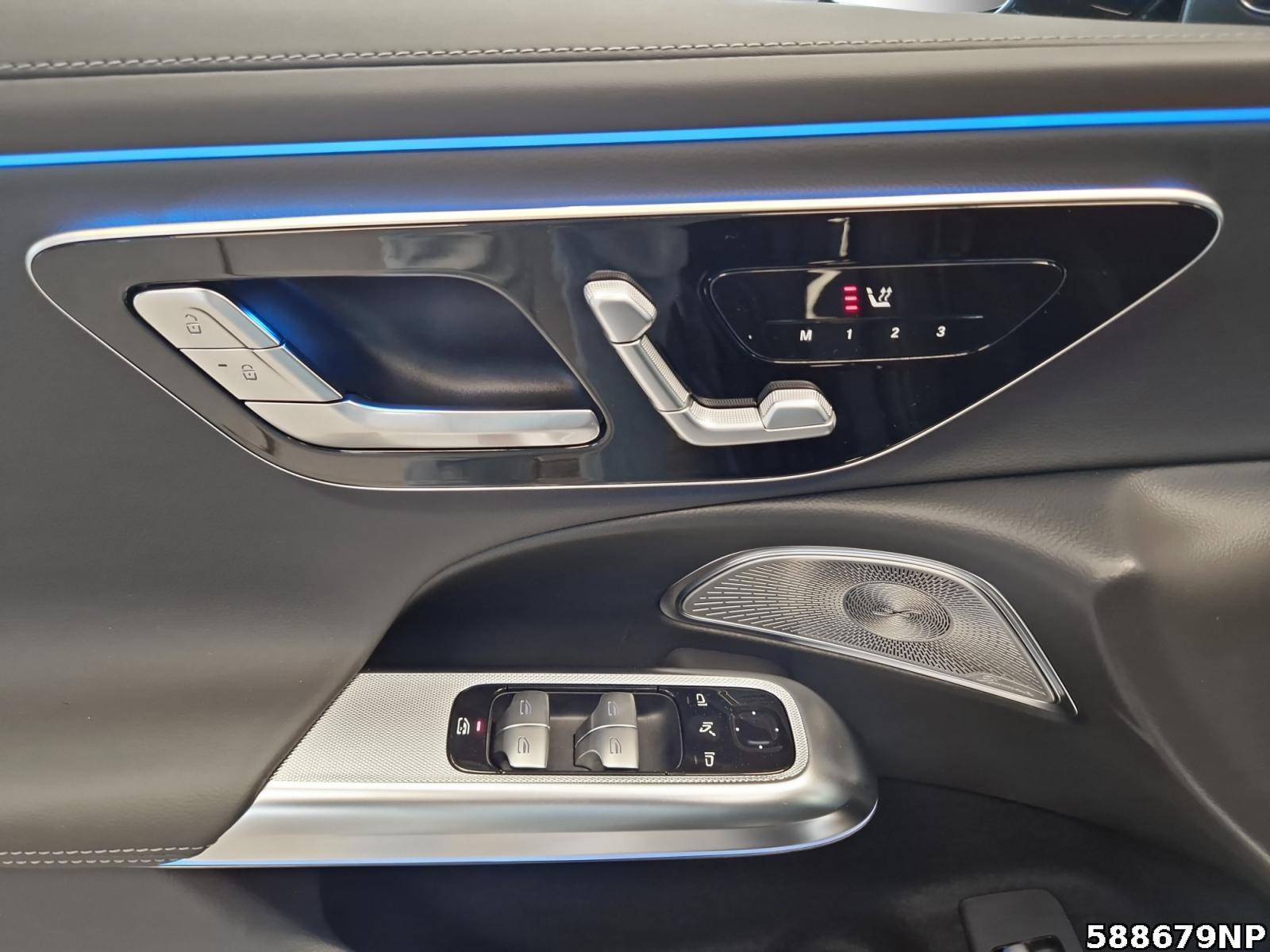 Fahrzeugabbildung Mercedes-Benz E 220 d T-Modell EDITION AMG+BURMESTER4D+AHK+HUD