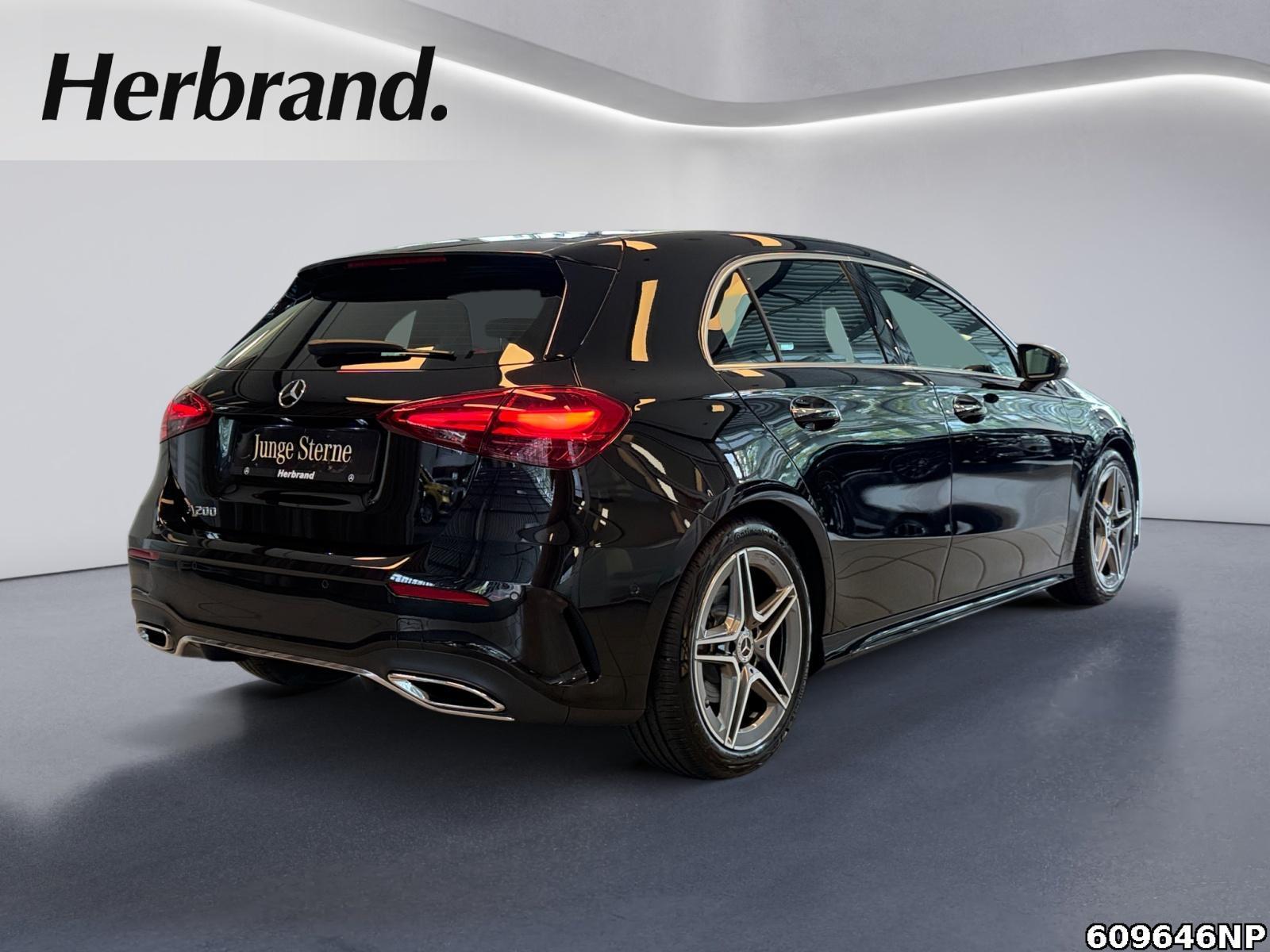 Fahrzeugabbildung Mercedes-Benz A 200 AMG AHK Distronic Kamera LED Ambiente 18