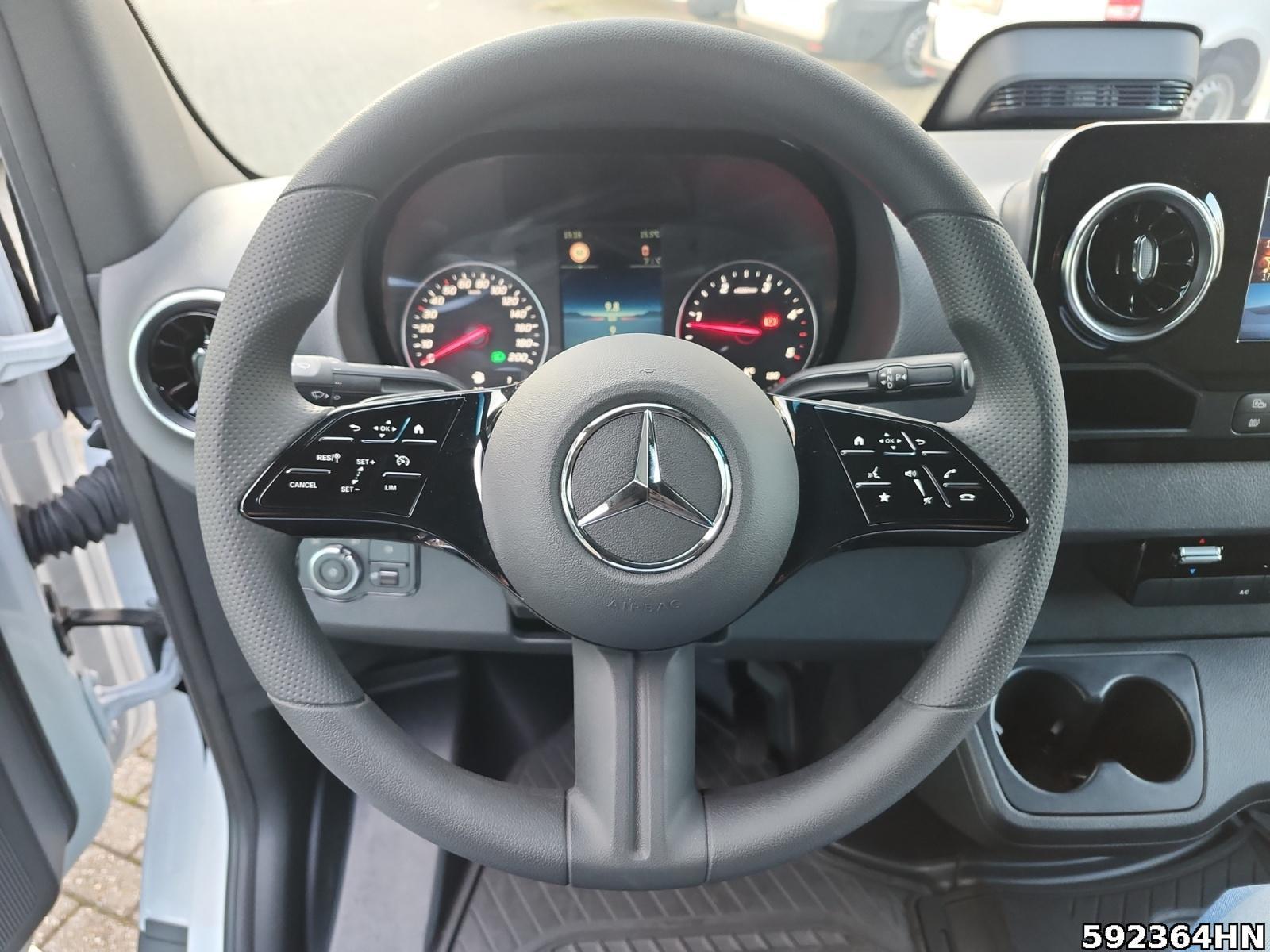 Fahrzeugabbildung Mercedes-Benz Sprinter 319 CDI Kasten PRO*L2H2*LED*Autom*AHK*