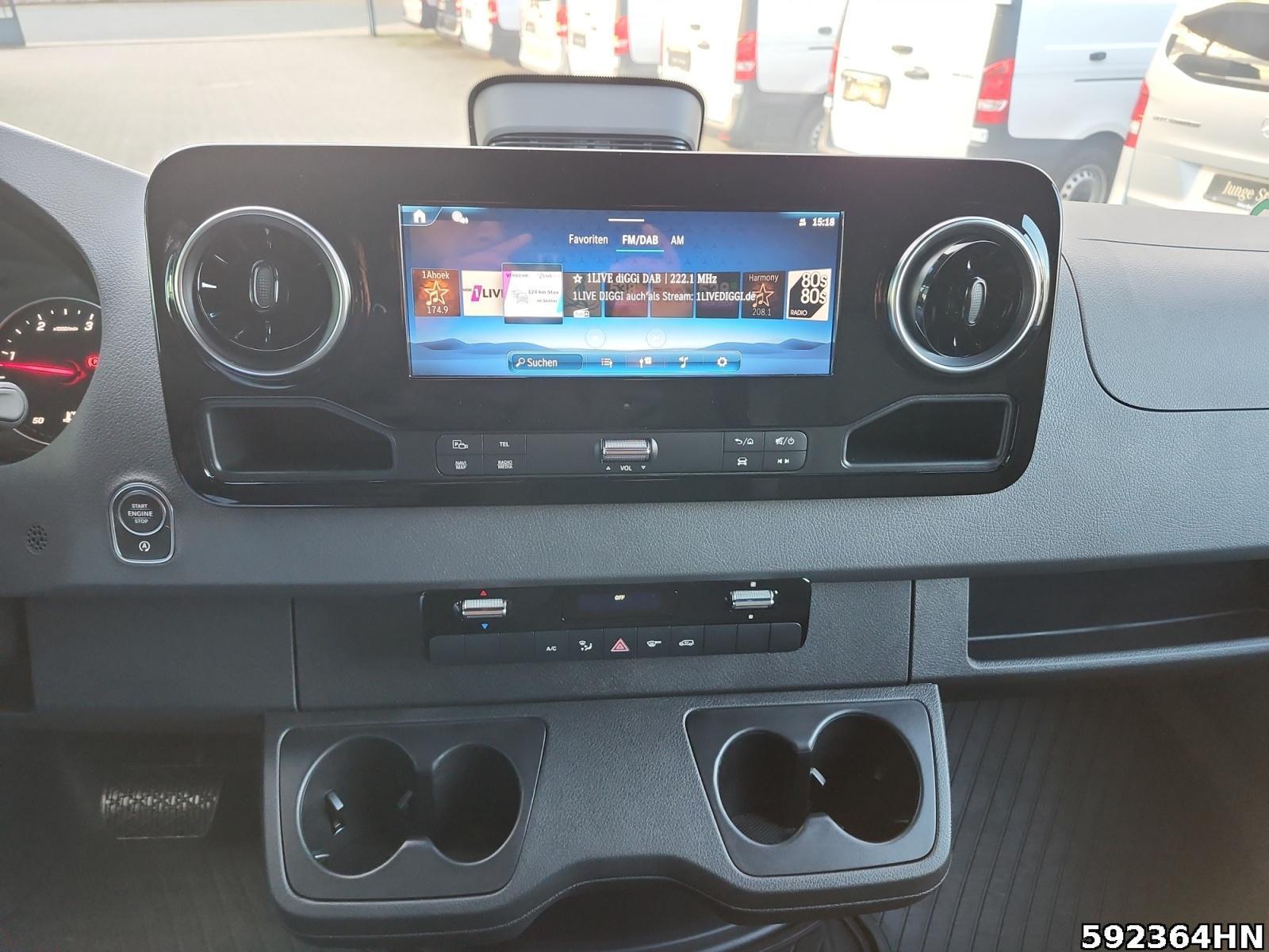 Fahrzeugabbildung Mercedes-Benz Sprinter 319 CDI Kasten PRO*L2H2*LED*Autom*AHK*