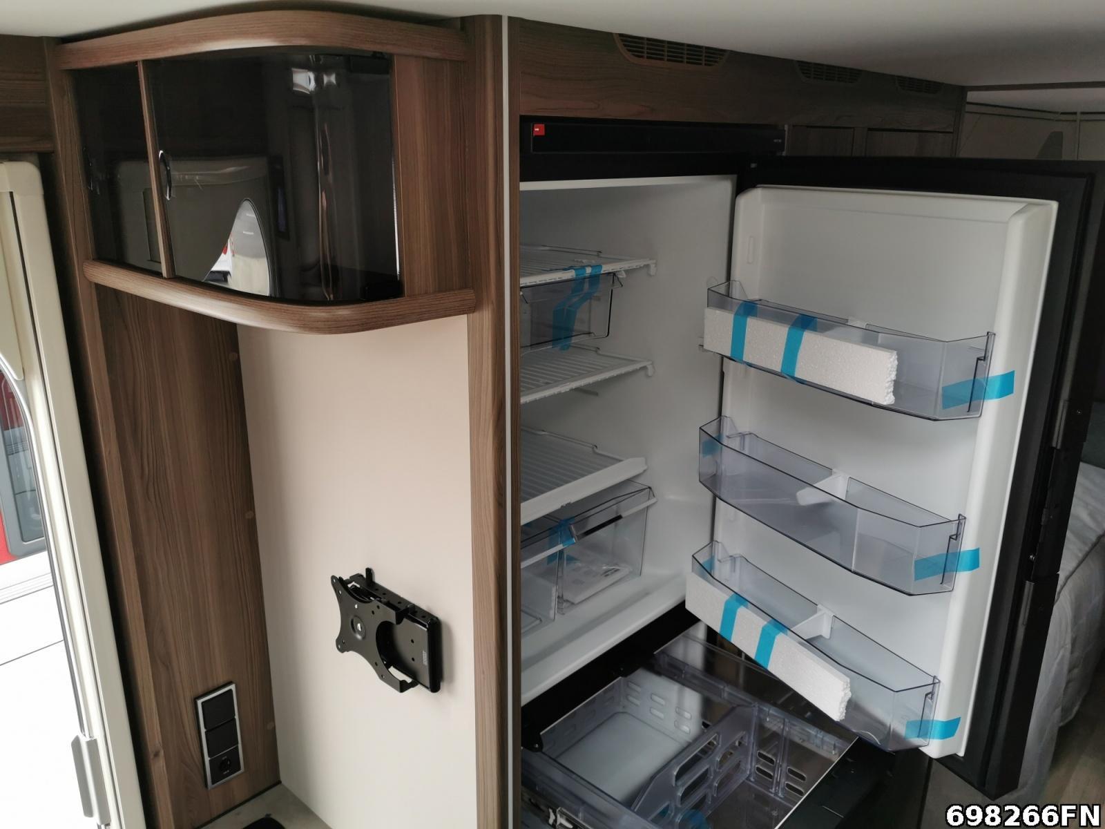 Fahrzeugabbildung Kabe Royal 560 GLE B2 2027