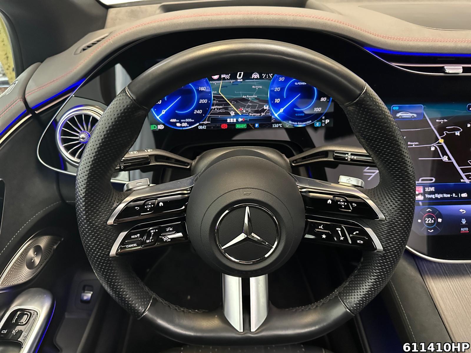 Fahrzeugabbildung Mercedes-Benz EQE 4M AMG Pano Burmester 21