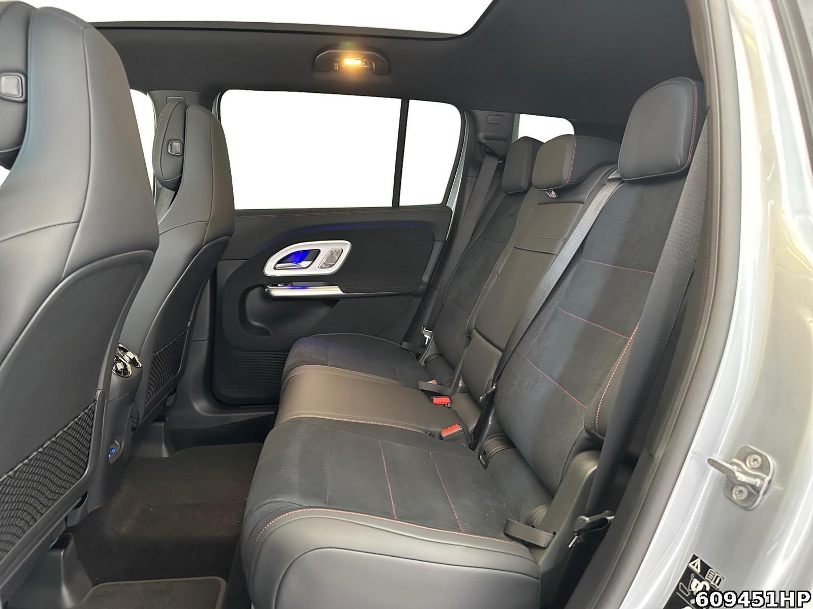 Fahrzeugabbildung Mercedes-Benz GLB 220 4 Matic +AMG-LINE+PREMIUM-PLUS+NIGHT+