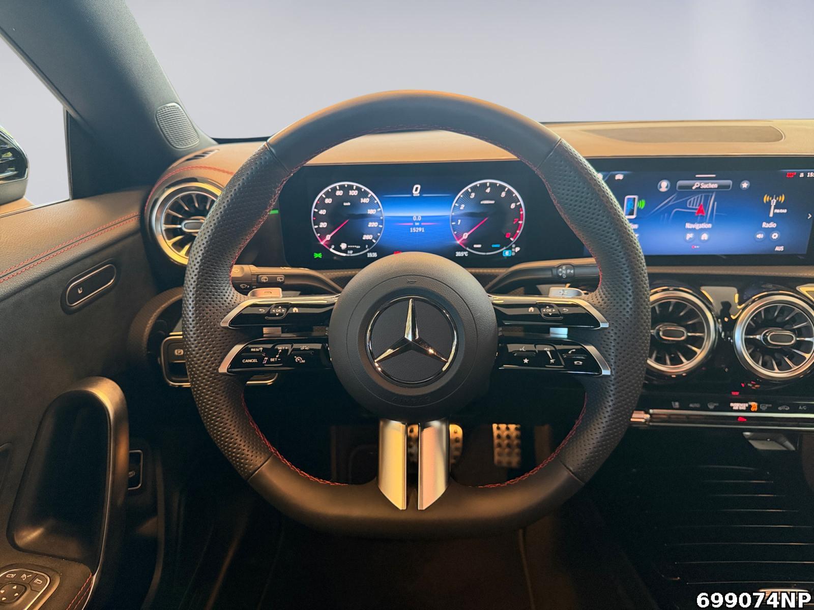 Fahrzeugabbildung Mercedes-Benz CLA 180 Shooting Brake AMG Ambiente LED Lenkradhzg KEYLESS.