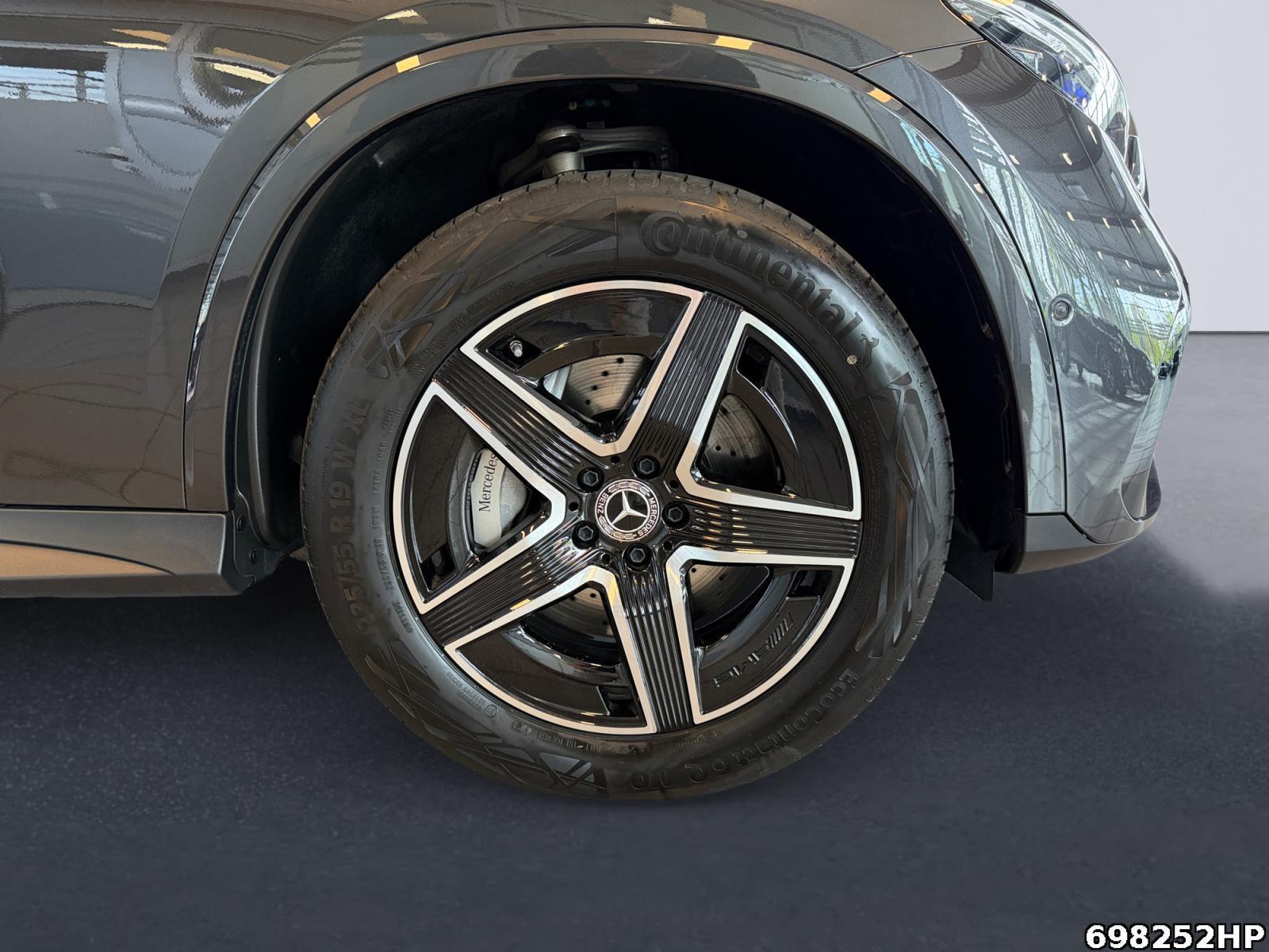 Fahrzeugabbildung Mercedes-Benz GLC 300 e 4M AMG Line AHK Nght DIGITAL Pano