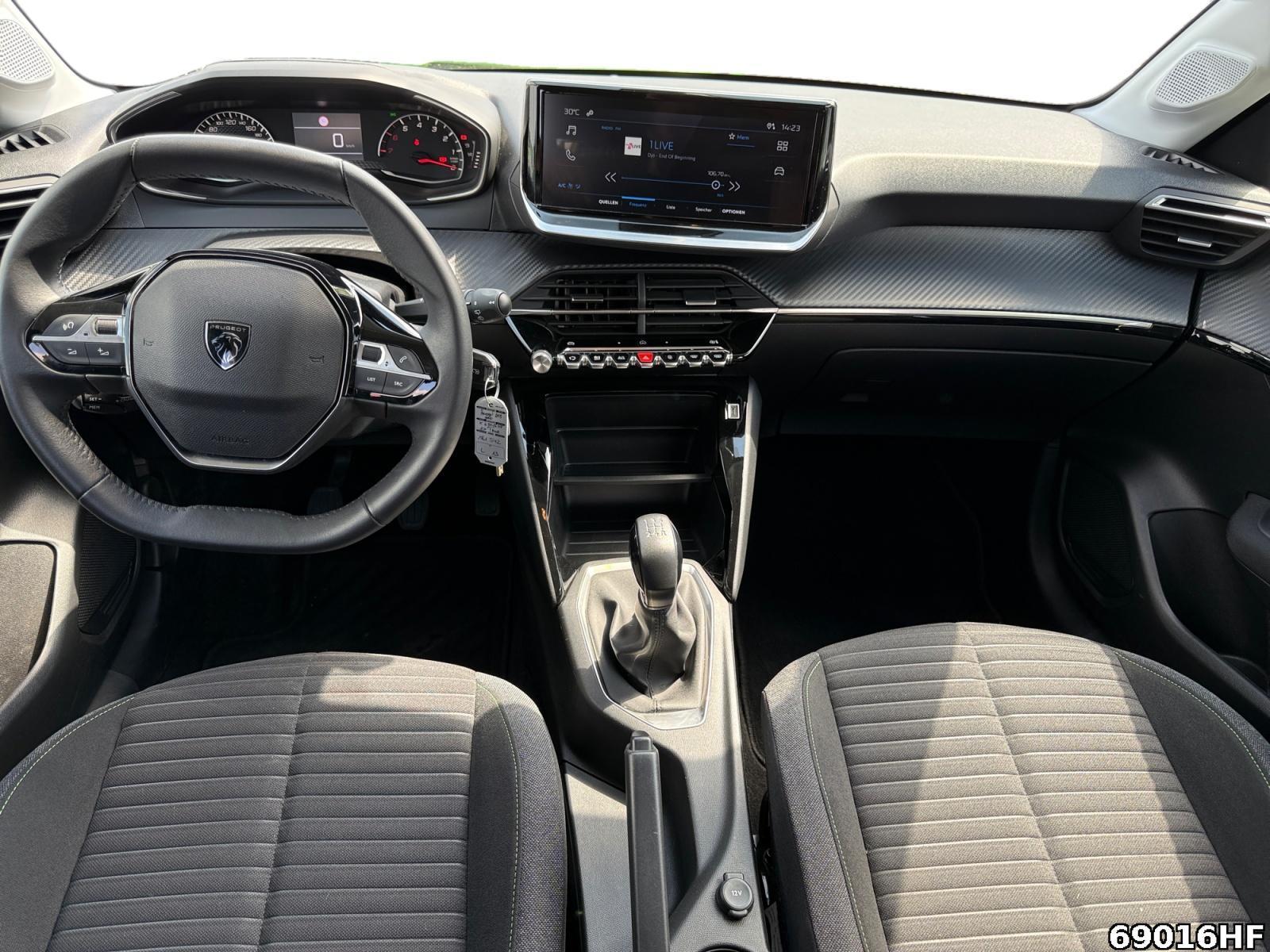 Fahrzeugabbildung Peugeot 208 active