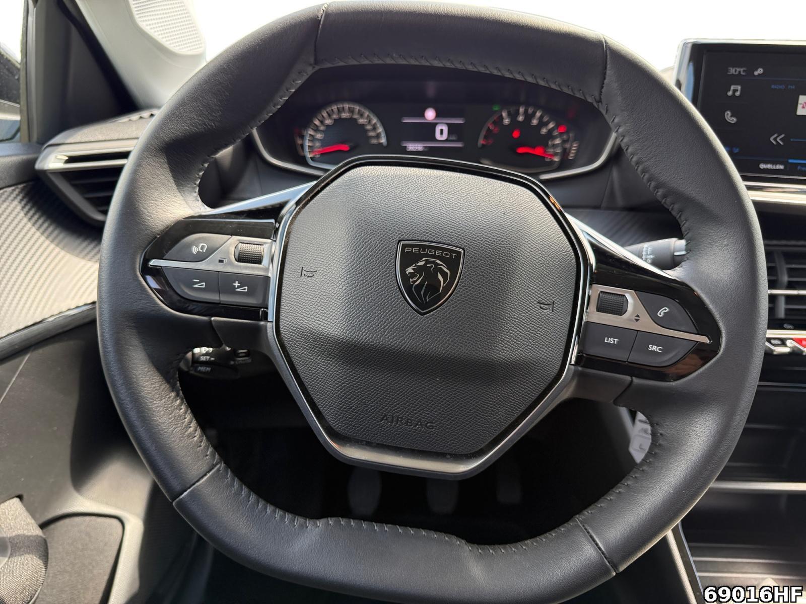 Fahrzeugabbildung Peugeot 208 active