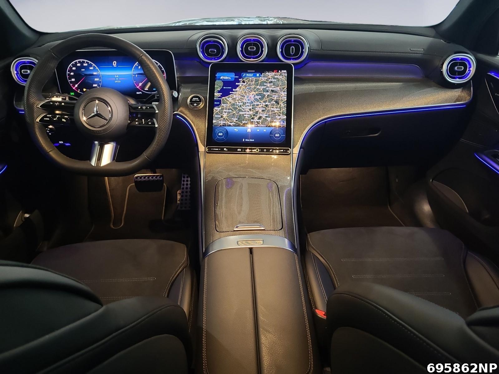 Fahrzeugabbildung Mercedes-Benz GLC 300 d 4M AMG AHK Digital Light Night Distro
