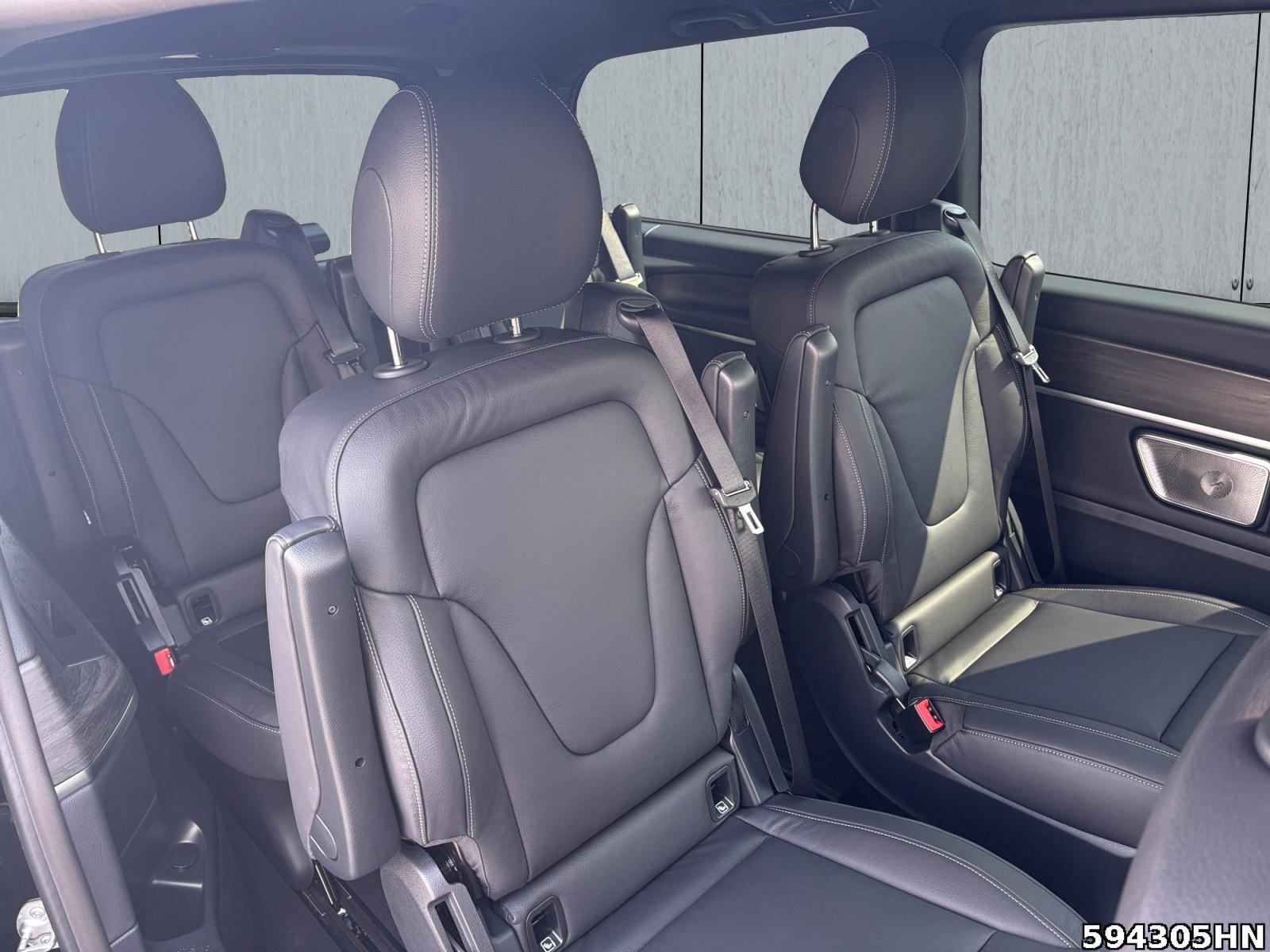 Fahrzeugabbildung Mercedes-Benz V 300 AVG/L *STANDHEIZ*BURMESTER*360° KAM*AHK*