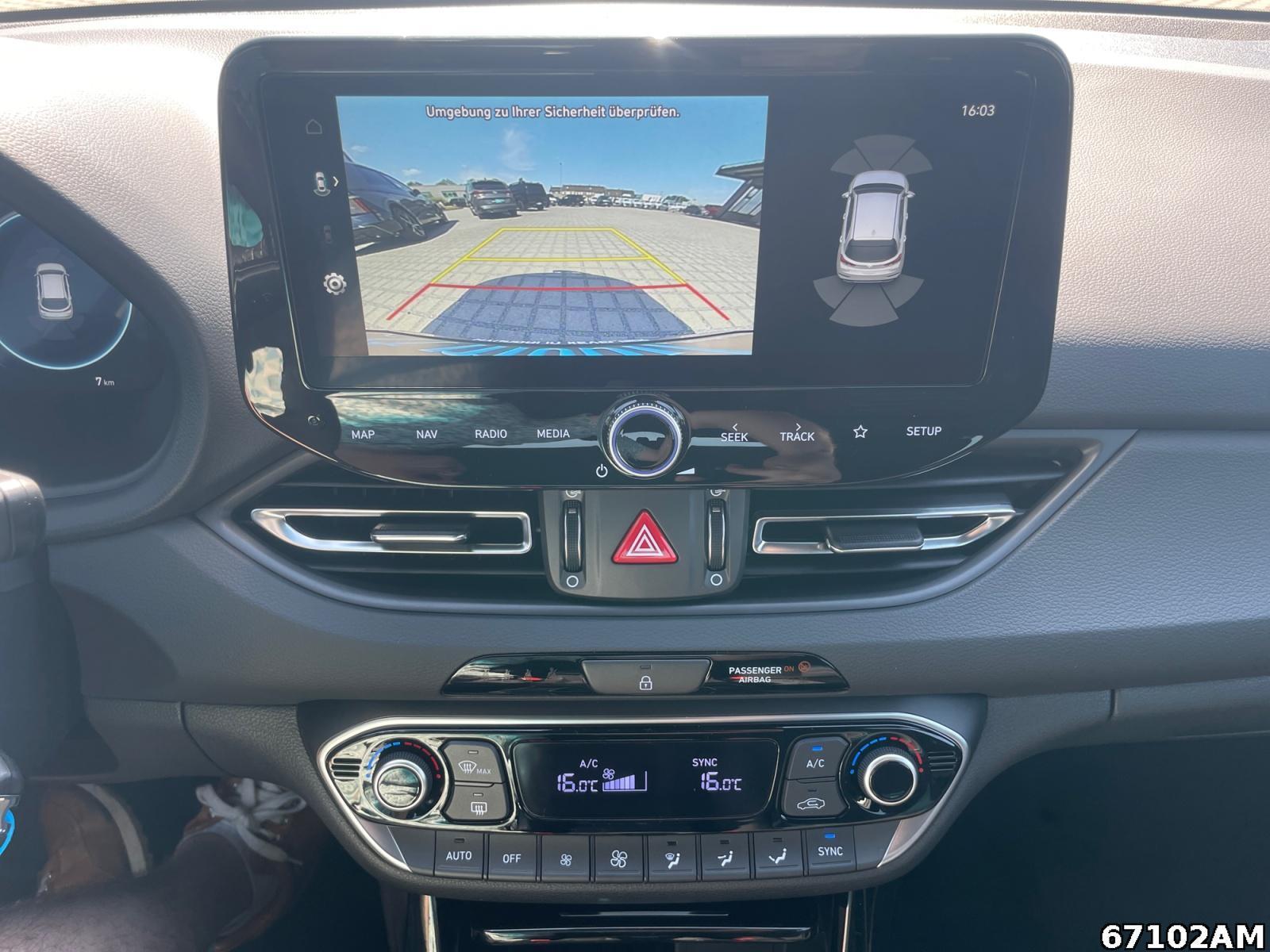 Fahrzeugabbildung Hyundai i30 Trend - Automatik